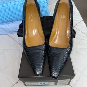 Gucci Black Textured Heels